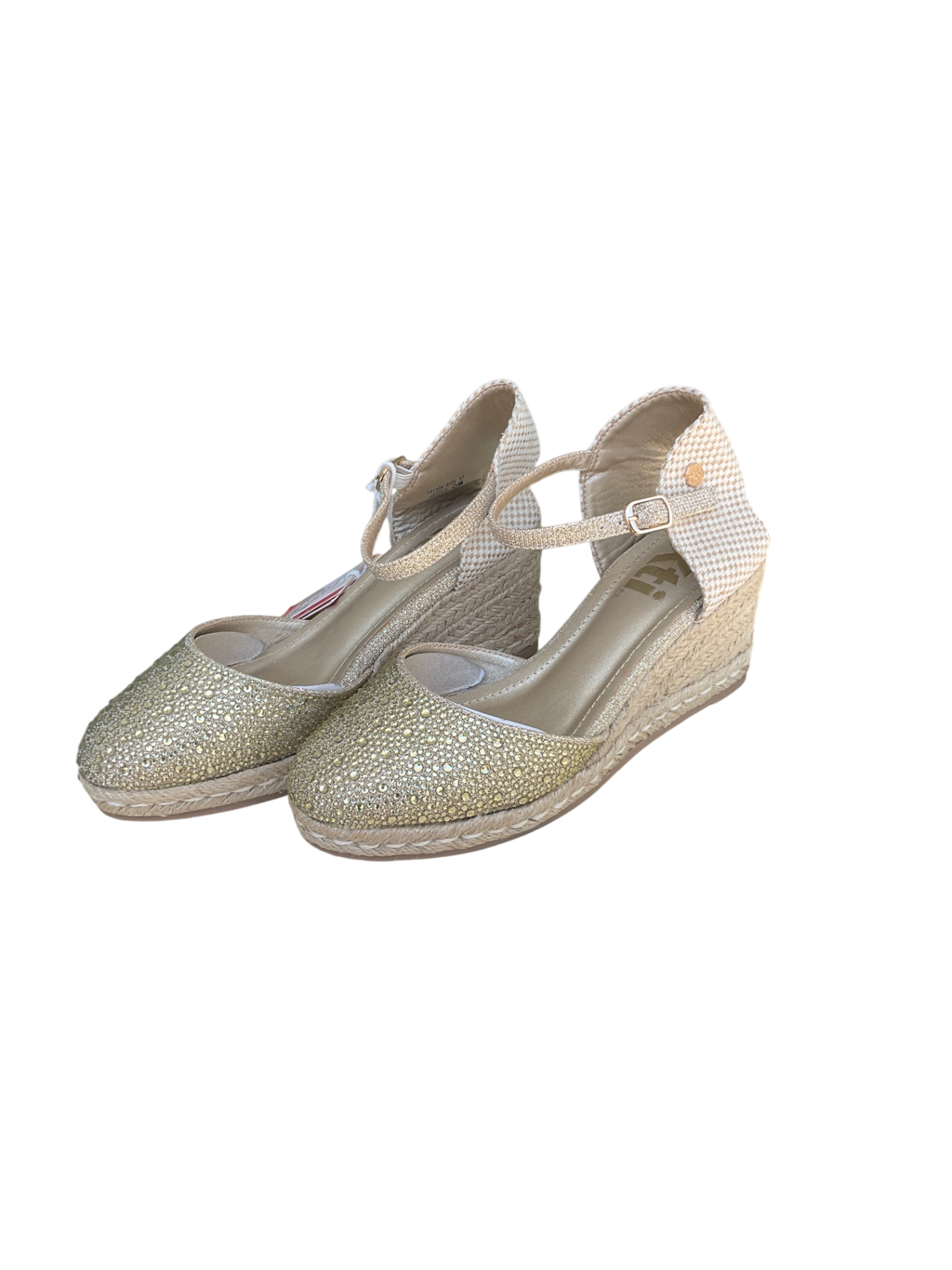 Zapato XTI, Oro