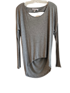 Blusa BCBG, Gris