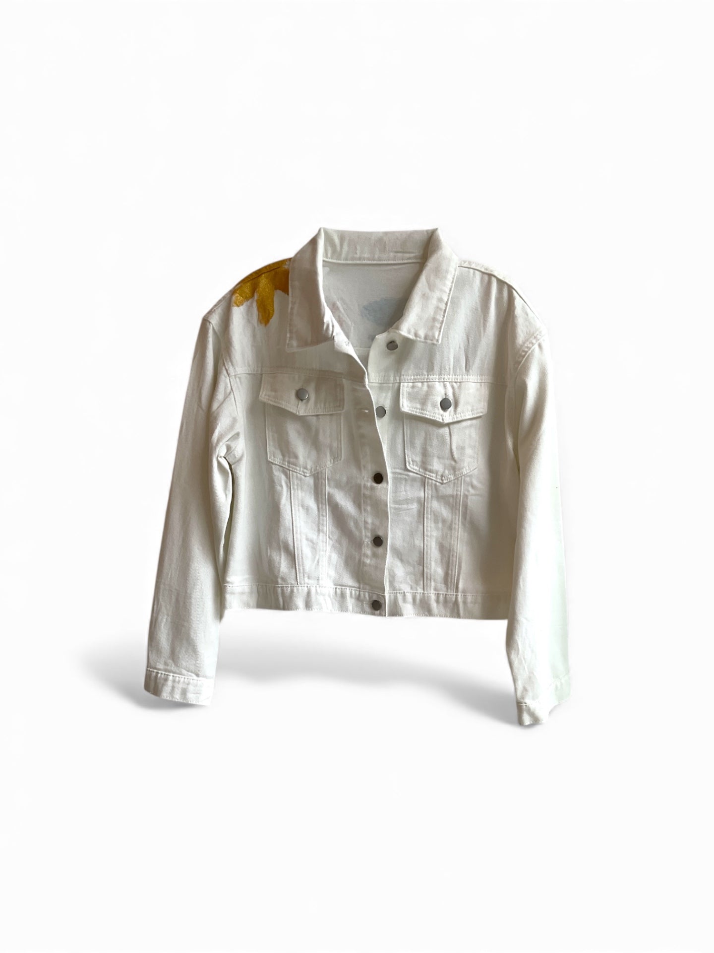 Chamarra SIN MARCA, Blanco con flores de colores